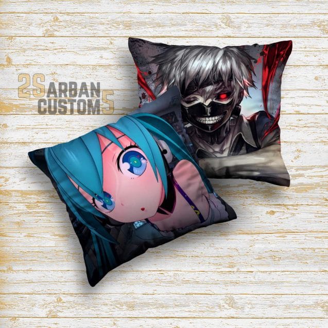 Sarung Bantal Anime